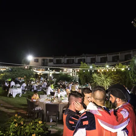 Cormoran فيلاّسيمِيوس