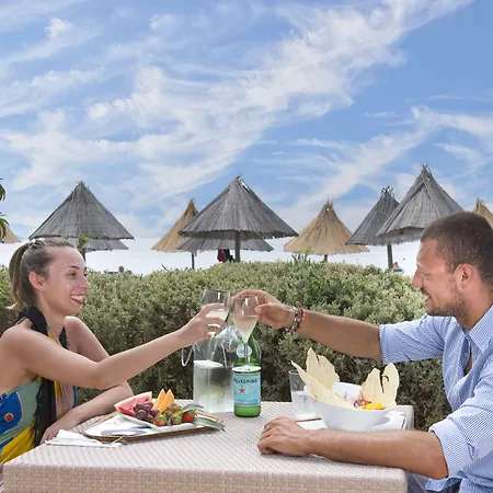 شقة فندقية Cormoran