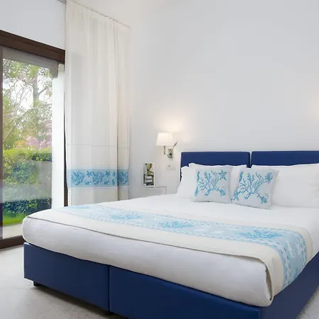 Aparthotel Cormoran 4*