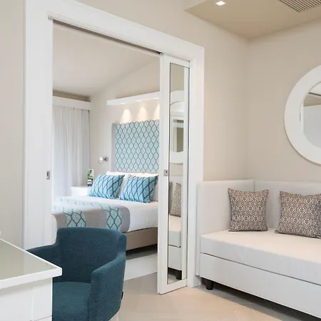 Aparthotel Cormoran 4*