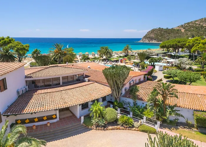 Cormoran Aparthotel 4*